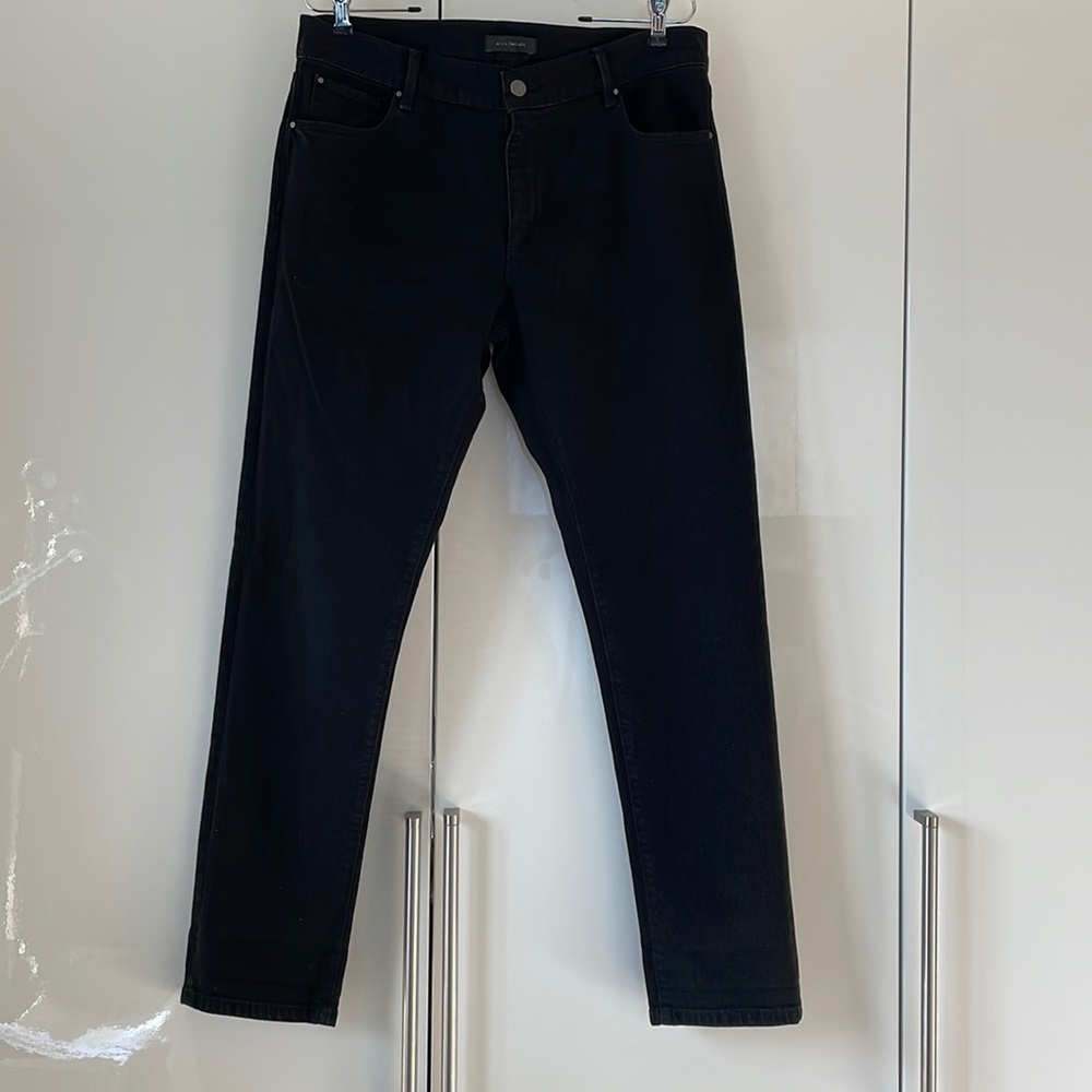 ANN TAYLOR Jeans Low Rise The Girlfriend Color-Black Size-8 NWOT